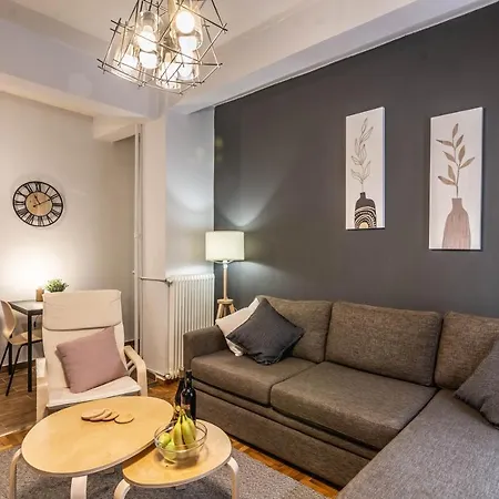 Aris Neos Kosmos Apartment Athens Exterior photo