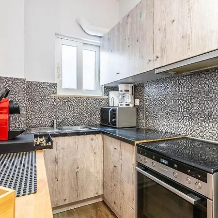 Aris Neos Kosmos Apartment Athens Exterior photo