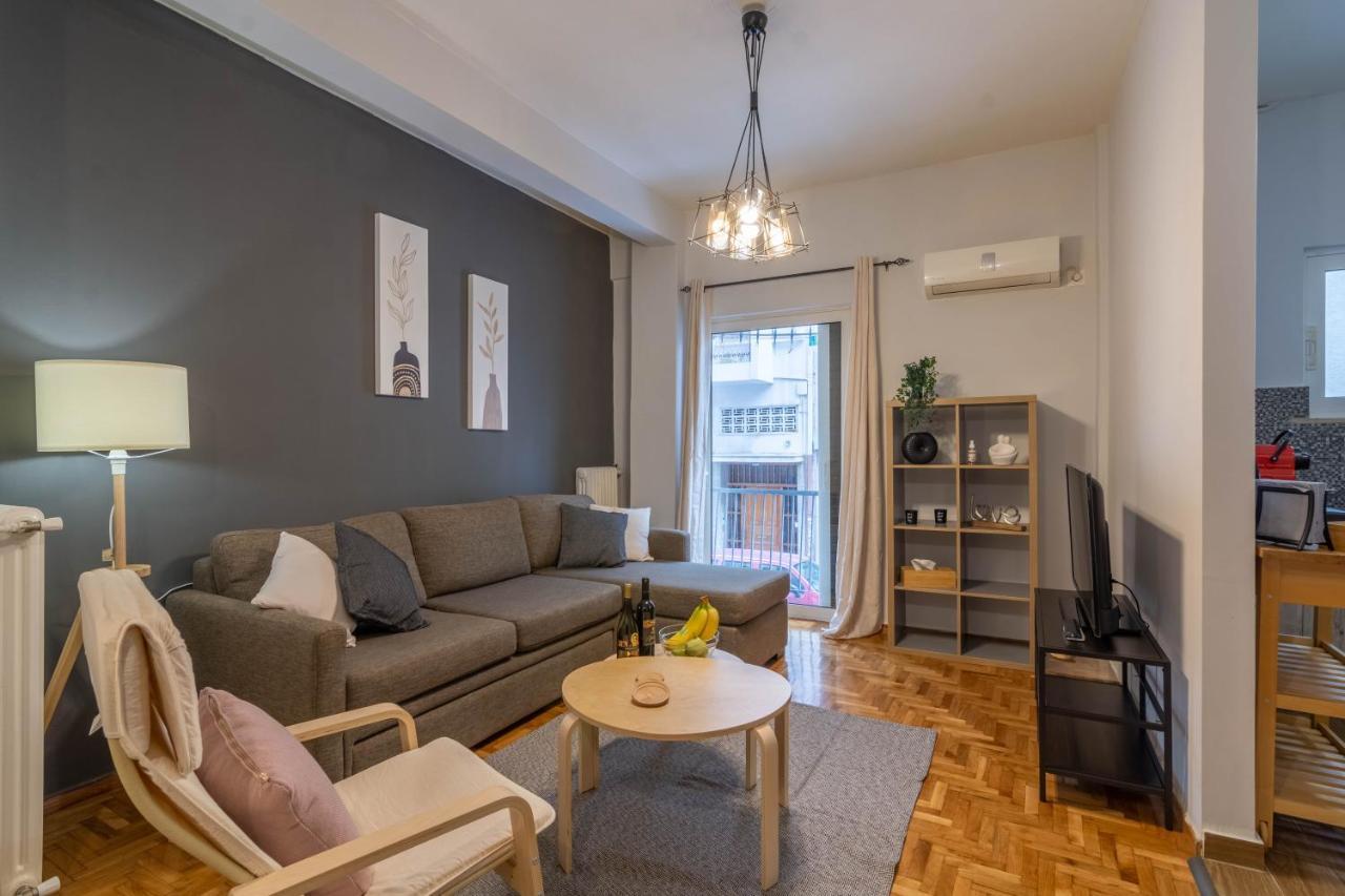 Apartment Aris Neos Kosmos Athens