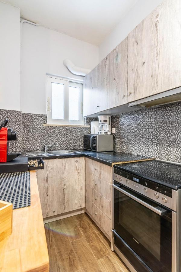 Apartment Aris Neos Kosmos Athens
